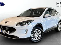 Vit (white) Begagnad 2022 Ford Kuga Titanium SUV | 259 900 kr (Marknadspris)