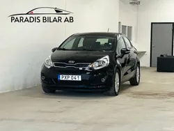 Svart Begagnad 2014 Kia Rio Halvkombi | 69 900 kr (Bra pris)