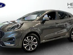 Grå (grey) Begagnad 2022 Ford Puma Gen-E ST-Line Minibuss | 219 900 kr (Lite dyr)