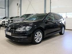 Svart Begagnad 2018 VW Golf VII Kombi | 179 800 kr (Lite dyr)