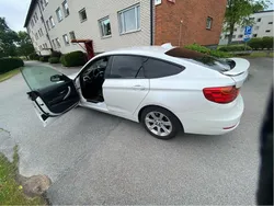Vit Begagnad 2015 BMW 318 Gran Turismo Sport Line Halvkombi | 139 000 kr (Lite dyr)
