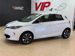 Vit Begagnad 2018 Renault Zoe Halvkombi | 124 900 kr (Marknadspris)
