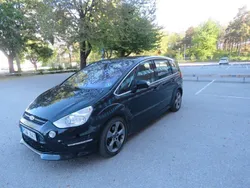 Svart Begagnad 2011 Ford S-MAX Business Edition Minibuss | 55 000 kr (Bra pris)