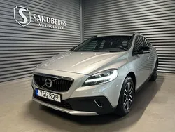 Silver Begagnad 2016 Volvo V40 CC Momentum Kombi | 189 500 kr (Marknadspris)