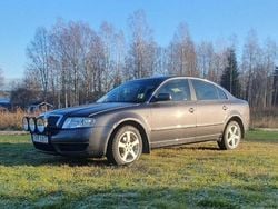 Begagnad 2003 Skoda Superb Sedan | 24 500 kr