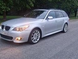 Grå Begagnad 2006 BMW 530 M Sport Kombi | 109 000 kr (Dyr)