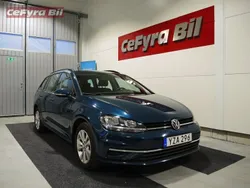 Mörkgrön (grön) Begagnad 2018 VW Golf VII Kombi | 162 900 kr (Marknadspris)