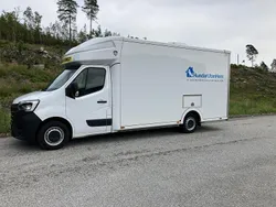 Vit Begagnad 2023 Renault Master Van | 800 000 kr