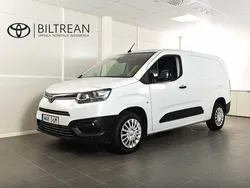 Vit Begagnad 2023 Toyota Proace City Van | 244 900 kr (Marknadspris)