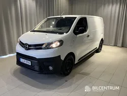 Vit Begagnad 2022 Toyota Proace Van | 279 900 kr (Bra pris)
