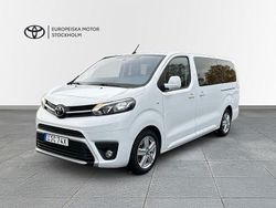 Vit Begagnad 2023 Toyota Proace Verso Kombi | 409 900 kr (Marknadspris)