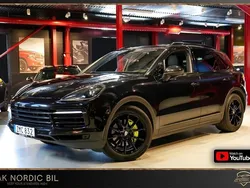 Svart Begagnad 2018 Porsche Cayenne Sport SUV | 625 000 kr (Dyr)