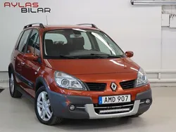 Röd Begagnad 2008 Renault Scénic II Minibuss | 34 900 kr (Lite dyr)