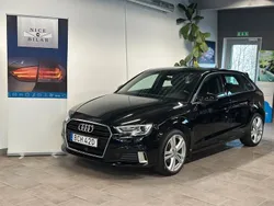 Svart Begagnad 2019 Audi A3 Sportback g-tron Sport Sedan | 169 000 kr