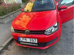 Röd Begagnad 2011 VW Polo Halvkombi | 63 000 kr (Marknadspris)