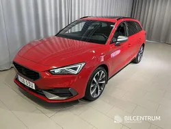 Röd Begagnad 2021 Seat Leon FR Kombi | 239 900 kr (Marknadspris)