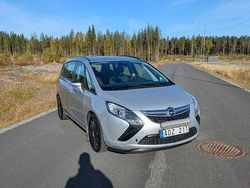 Grå Begagnad 2012 Opel Zafira Tourer Minibuss | 68 000 kr (Marknadspris)