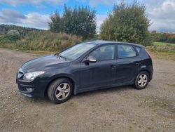 Svart Begagnad 2012 Hyundai i30 Halvkombi | 45 000 kr (Bra pris)