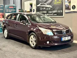 Lila Begagnad 2010 Toyota Avensis Business Edition Kombi | 79 900 kr (Marknadspris)