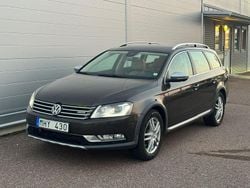 Mörkbrun Begagnad 2012 VW Passat Alltrack Kombi | 109 995 kr (Marknadspris)