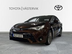 Brun Begagnad 2015 Toyota Avensis Active Sedan | 149 900 kr (Marknadspris)