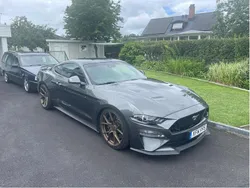 Grå Begagnad 2019 Ford Mustang GT Sportkupé | 489 000 kr (Lite dyr)