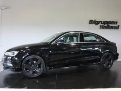 Svart Begagnad 2015 Audi A3 Ambition Sedan | 159 900 kr (Lite dyr)