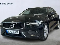 Svart Begagnad 2020 Volvo V60 Momentum Kombi | 209 900 kr (Marknadspris)