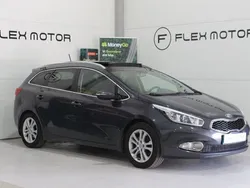 Grå Begagnad 2015 Kia Ceed Sportswagon 3 Kombi | 109 800 kr (Marknadspris)