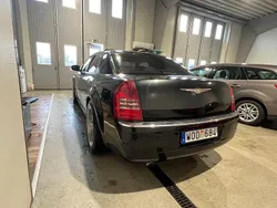 Svart Begagnad 2005 Chrysler 300C Sedan | 73 000 kr (Bra pris)