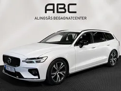 Vit Begagnad 2018 Volvo V60 R-Design Kombi | 295 000 kr (Marknadspris)