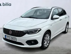 Vit Begagnad 2017 Fiat Tipo Lounge Kombi | 119 900 kr