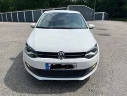 Vit Begagnad 2014 VW Polo Halvkombi | 79 000 kr