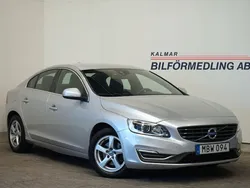 Silver Begagnad 2015 Volvo S60 Momentum Sedan | 179 900 kr (Bra pris)