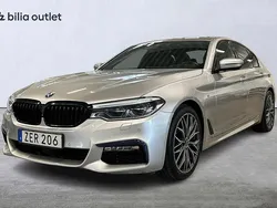 Ljusgrå Begagnad 2018 BMW 530 M Sport Sedan | 339 900 kr (Bra pris)