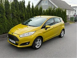 Gul Begagnad 2014 Ford Fiesta Titanium Halvkombi | 53 000 kr (Bra pris)