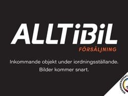 Flerfärgad Begagnad 2018 Renault Captur SUV | 137 900 kr (Marknadspris)