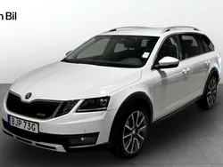 Vit Begagnad 2020 Skoda Octavia Kombi | 224 900 kr (Bra pris)