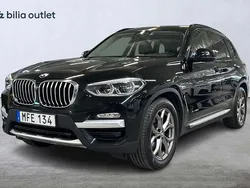 Svart Begagnad 2018 BMW X3 xLine SUV | 219 900 kr