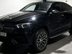 Svart Begagnad 2022 Mercedes GLE350 AMG line Sportkupé | 784 900 kr (Marknadspris)