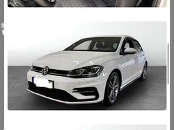 Vit Begagnad 2018 VW Golf VII R-line Halvkombi | 179 900 kr (Lite dyr)