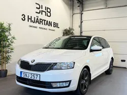 Vit Begagnad 2017 Skoda Rapid Style Halvkombi | 94 900 kr (Bra pris)