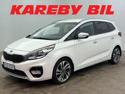 Vit Begagnad 2017 Kia Carens Comfort Minibuss | 118 900 kr (Marknadspris)