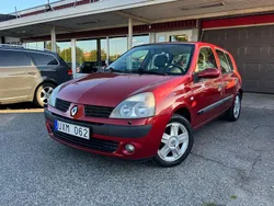 Röd Begagnad 2004 Renault Clio II Halvkombi | 22 900 kr (Marknadspris)