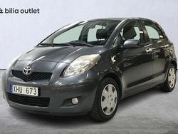 Mgrå Begagnad 2010 Toyota Yaris Halvkombi | 29 900 kr (Bra pris)