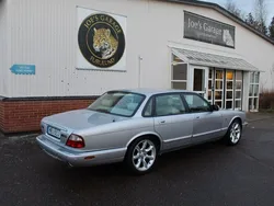 Silver Begagnad 2002 Jaguar XJR Sedan | 229 000 kr