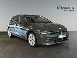 Grå Begagnad 2024 VW Golf VIII Edition Halvkombi | 295 000 kr (Marknadspris)