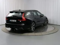 Begagnad 2021 Volvo V60 Kombi | 364 900 kr (Lite dyr)