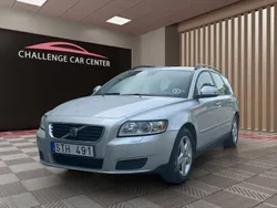 Ljusgrå Begagnad 2009 Volvo V50 Kinetic Kombi | 44 900 kr (Marknadspris)