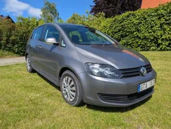 Grå Begagnad 2010 VW Golf Plus Cross Minibuss | 57 000 kr (Marknadspris)